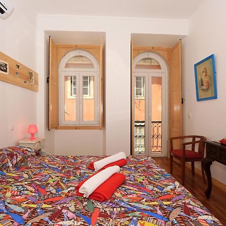 Sao Jorge Apartments & Suites Лиссабон Номер фото
